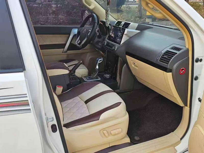 济宁16年丰田普拉多5