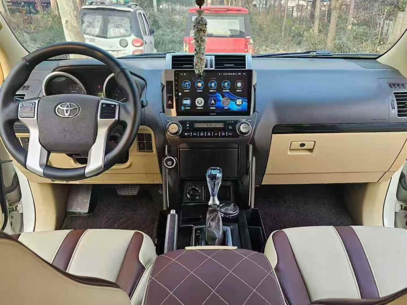 济宁16年丰田普拉多6