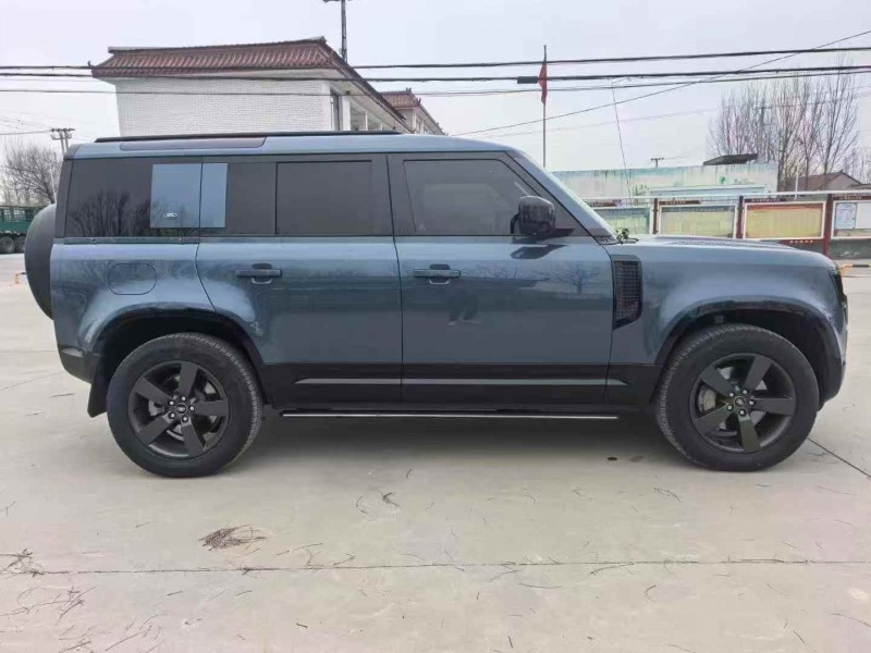 张家口21年路虎卫士8