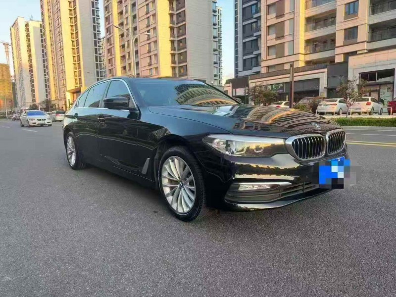 青岛18年宝马5系3