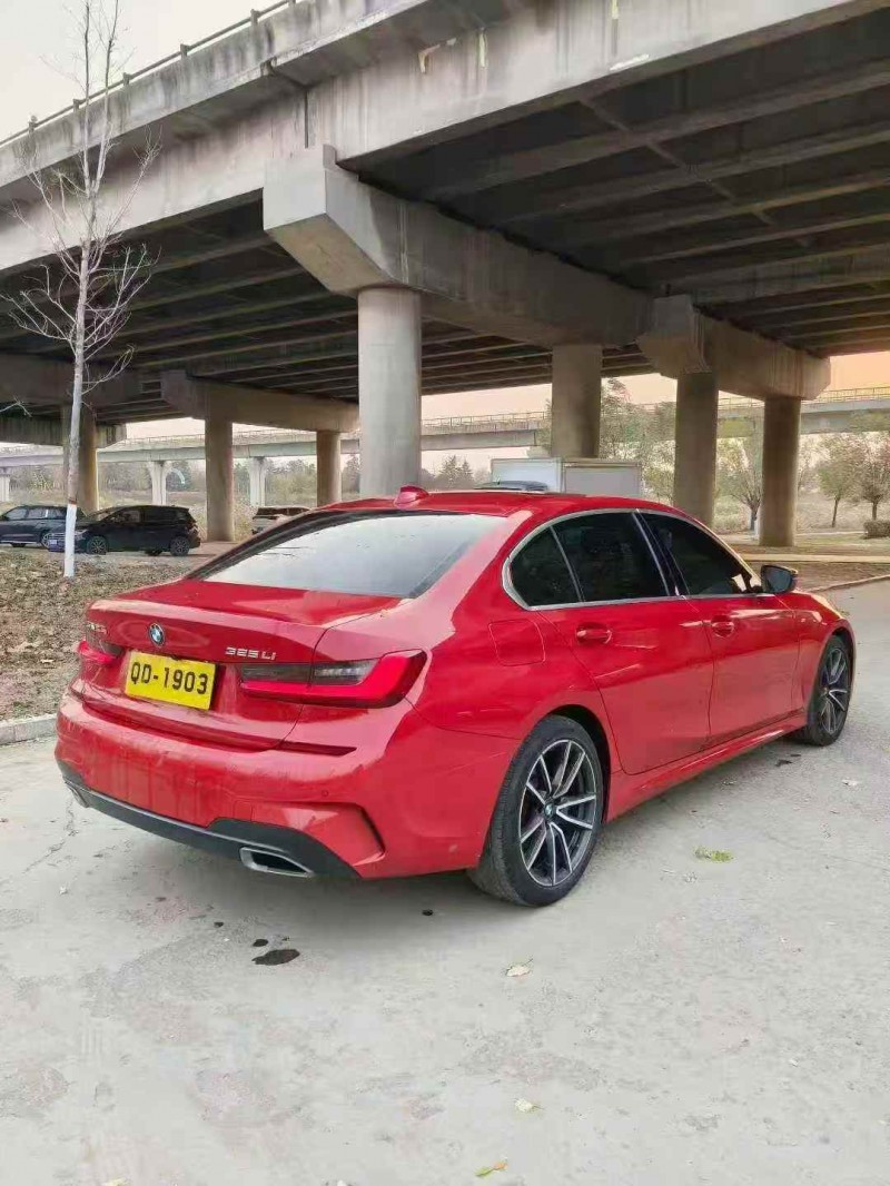 淄博22年宝马3系8