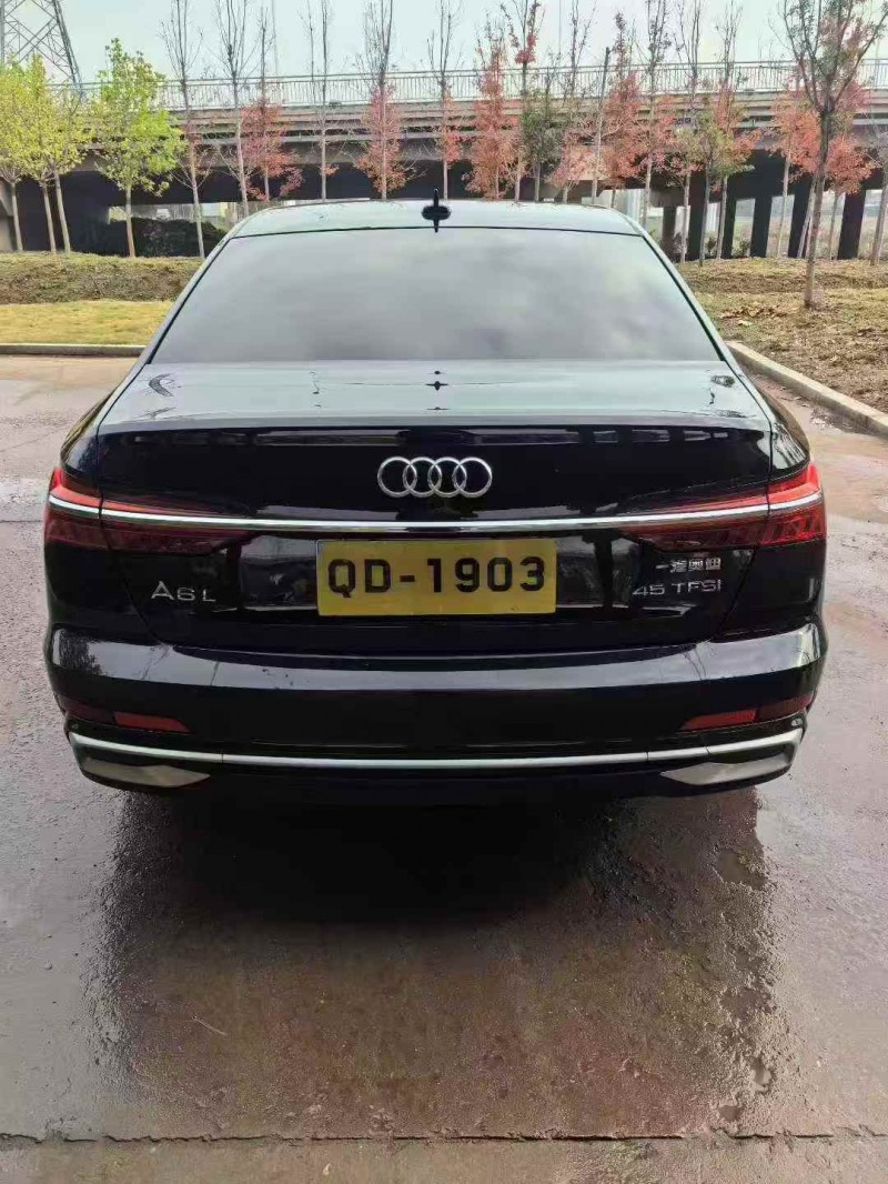东营23年奥迪A6L9