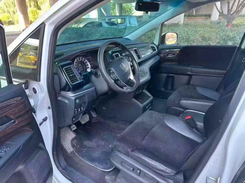 潍坊17年本田艾力绅4