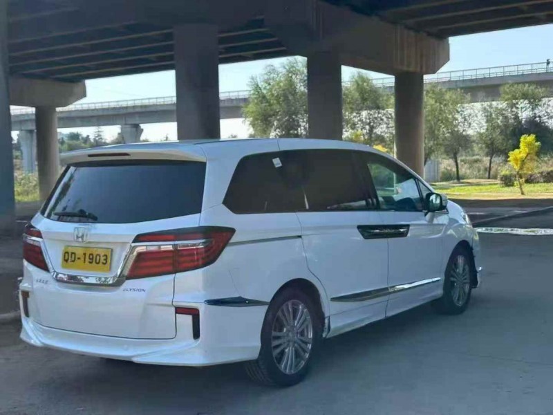 潍坊17年本田艾力绅8