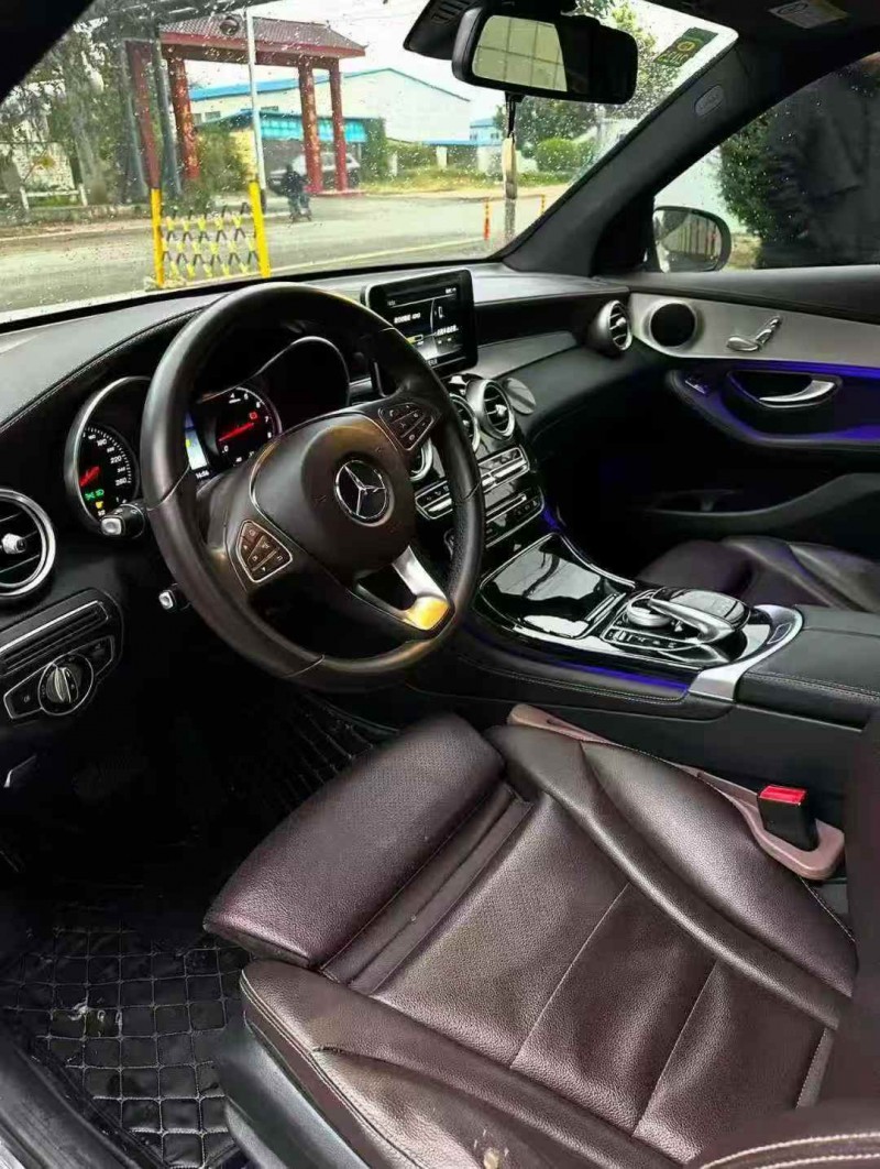 枣庄17年奔驰GLC4