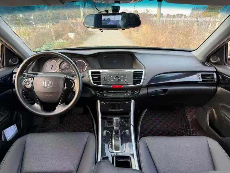 温州18年本田雅阁4