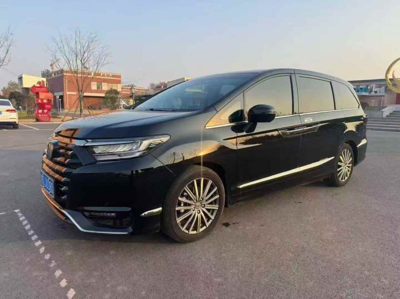 东营23年本田艾力绅2