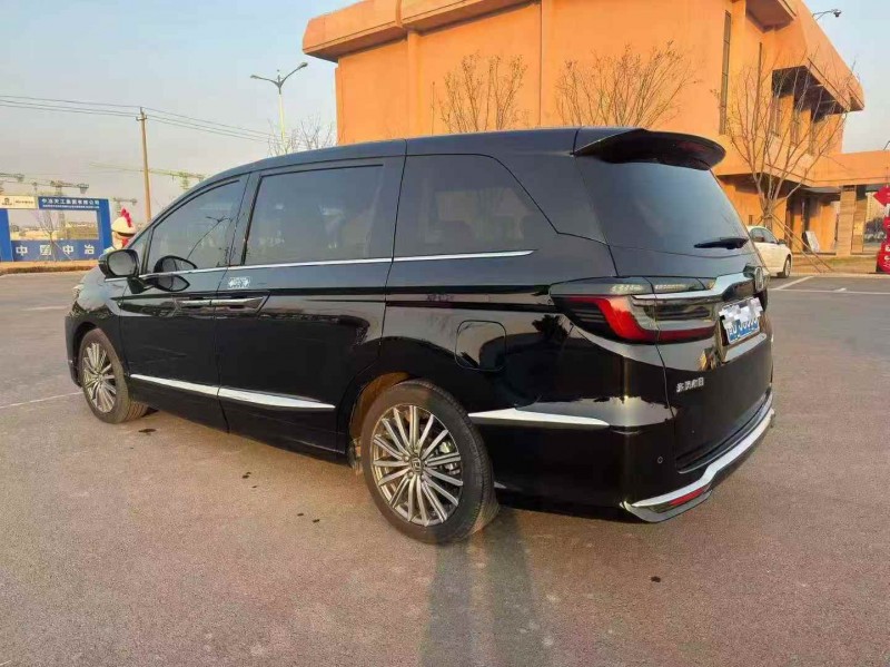 东营23年本田艾力绅7