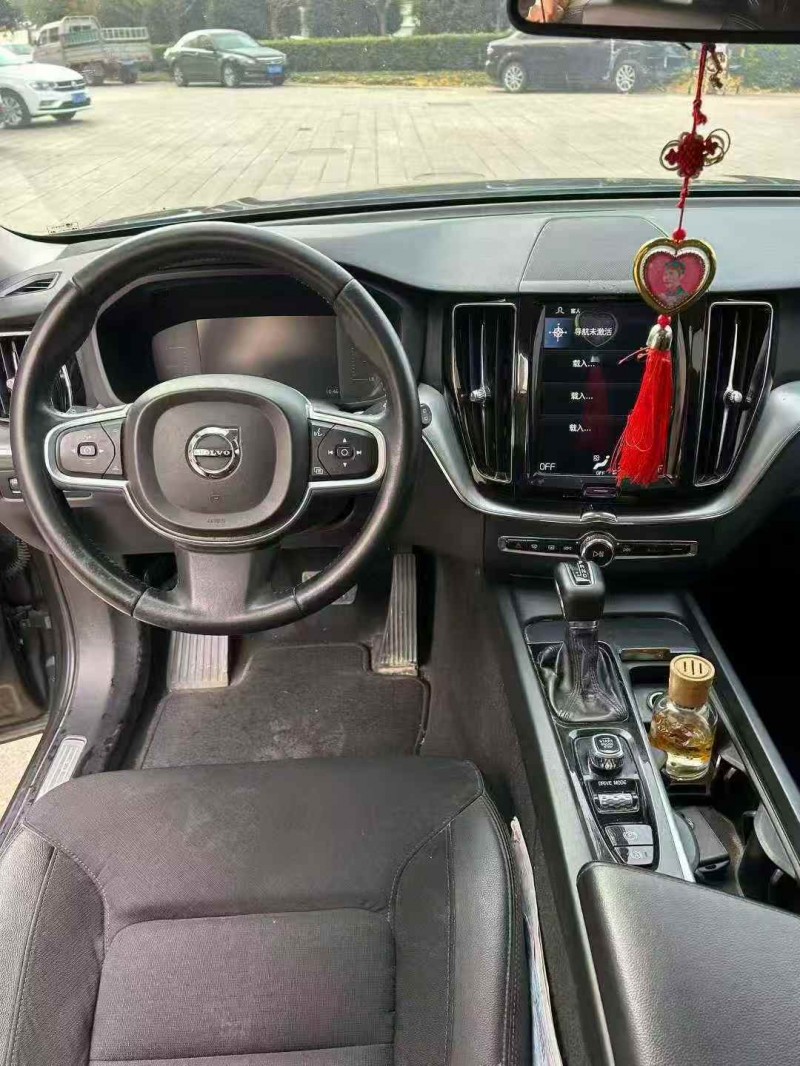 青岛18年沃尔沃XC605