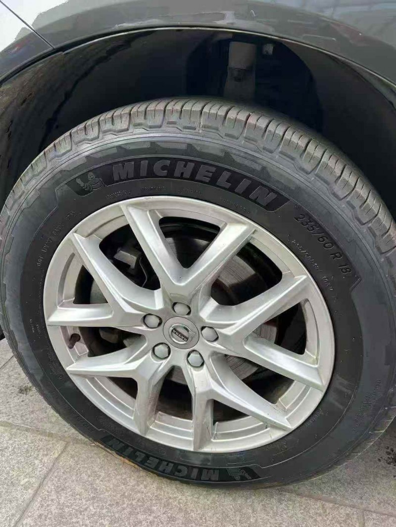 青岛18年沃尔沃XC609