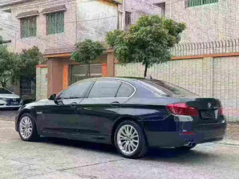 深圳15年宝马5系6