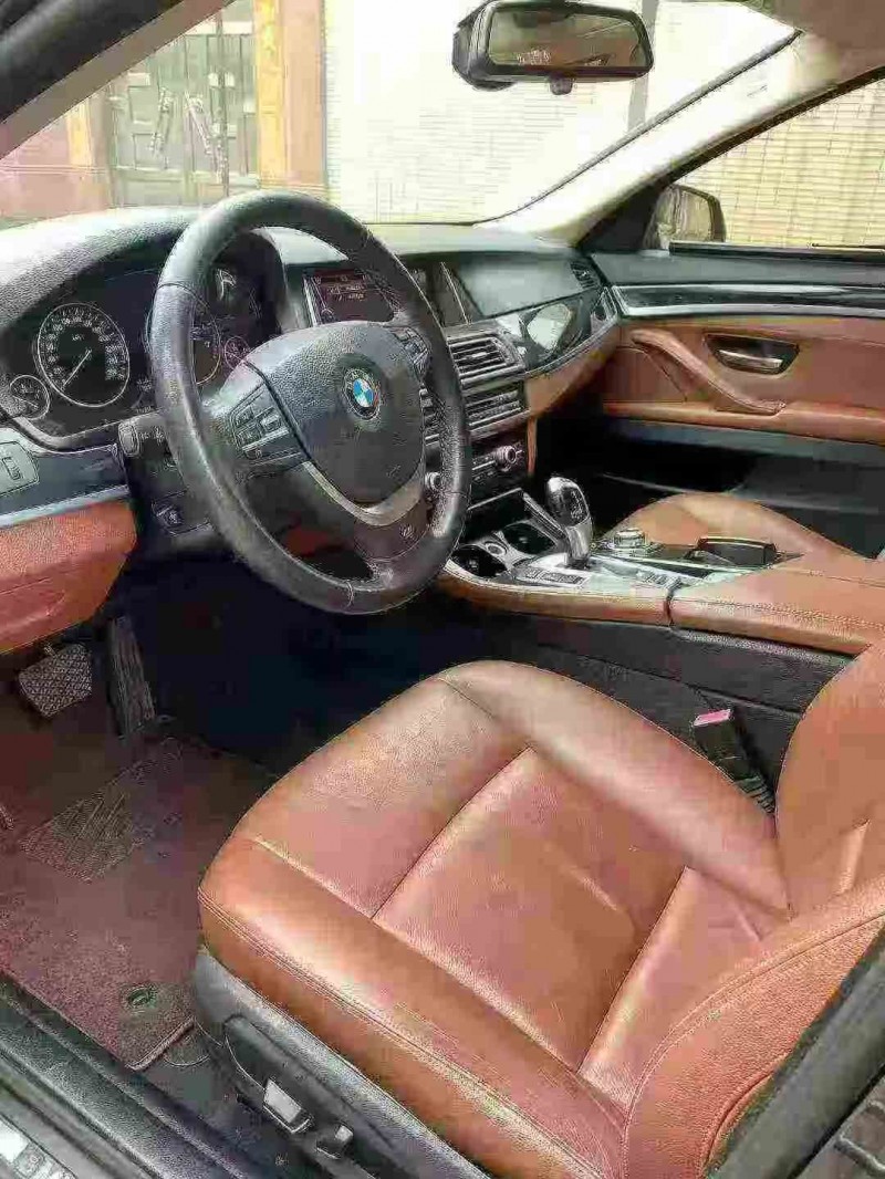 深圳15年宝马5系9