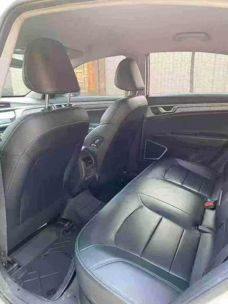 茂名23年吉利帝豪8