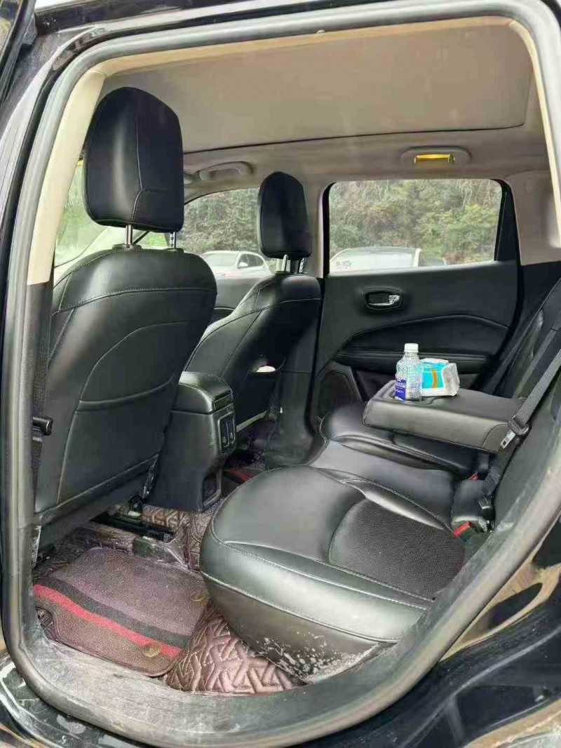 宜昌18年Jeep指南者5