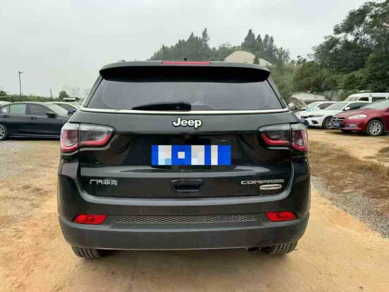 宜昌18年Jeep指南者9