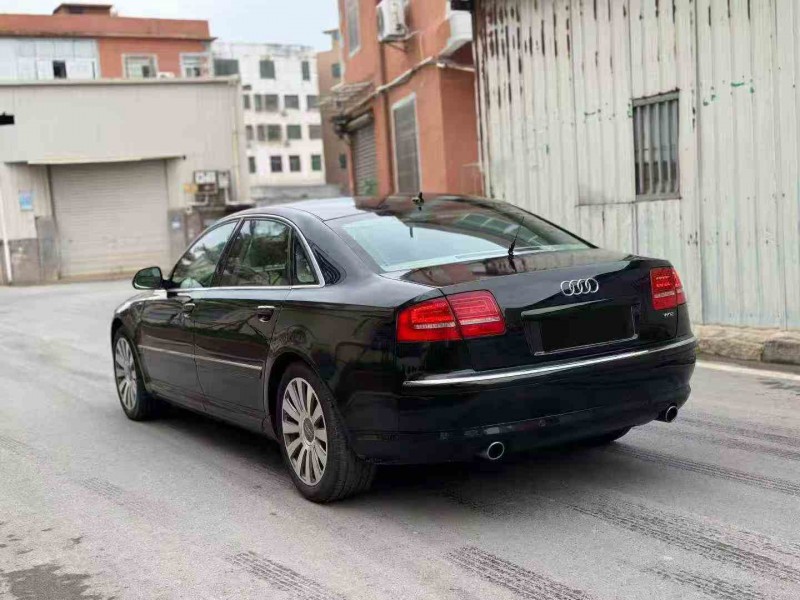 南平08年奥迪A8L6