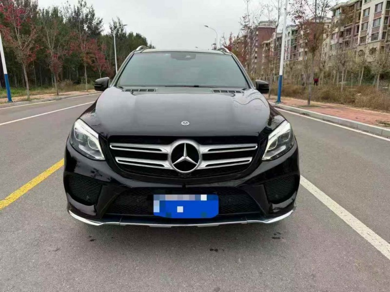 唐山18年奔驰GLE1