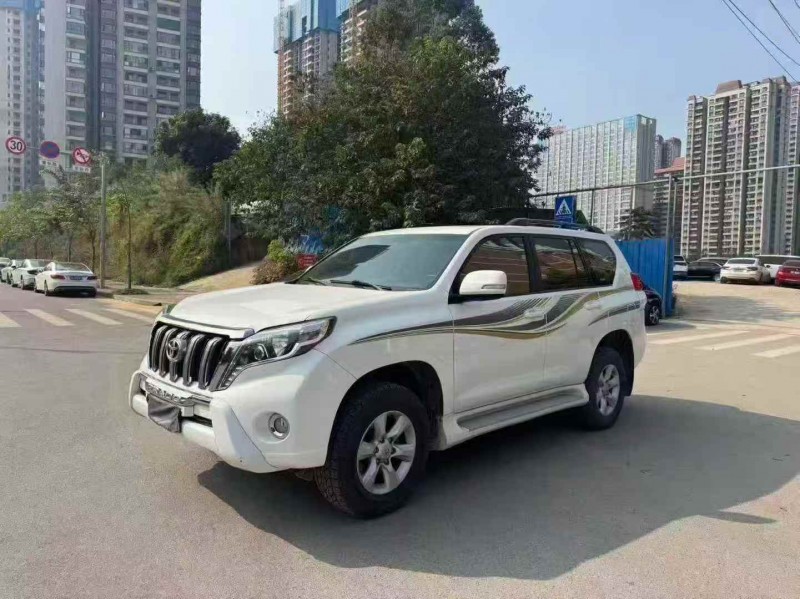 桂林13年丰田普拉多2