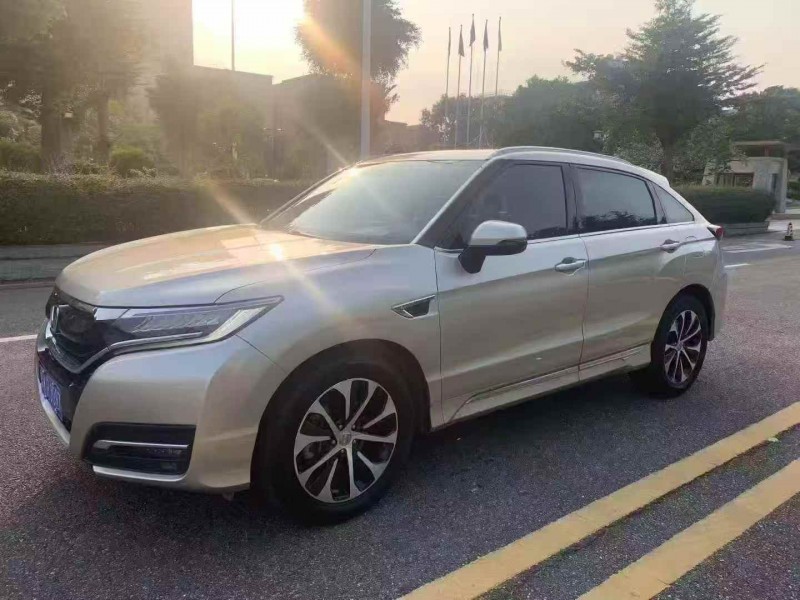 珠海17年本田URV2