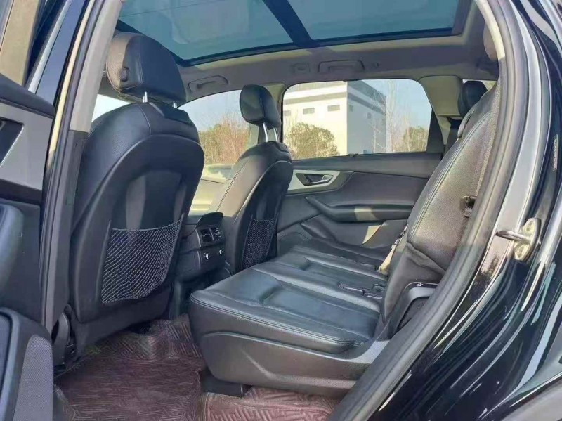 黄冈20年奥迪Q78