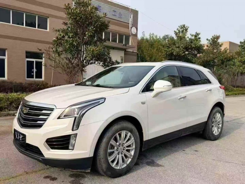 十堰17年凯迪拉克XT52