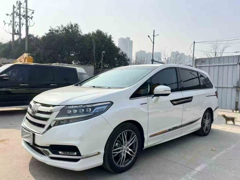 郑州20年本田艾力绅4