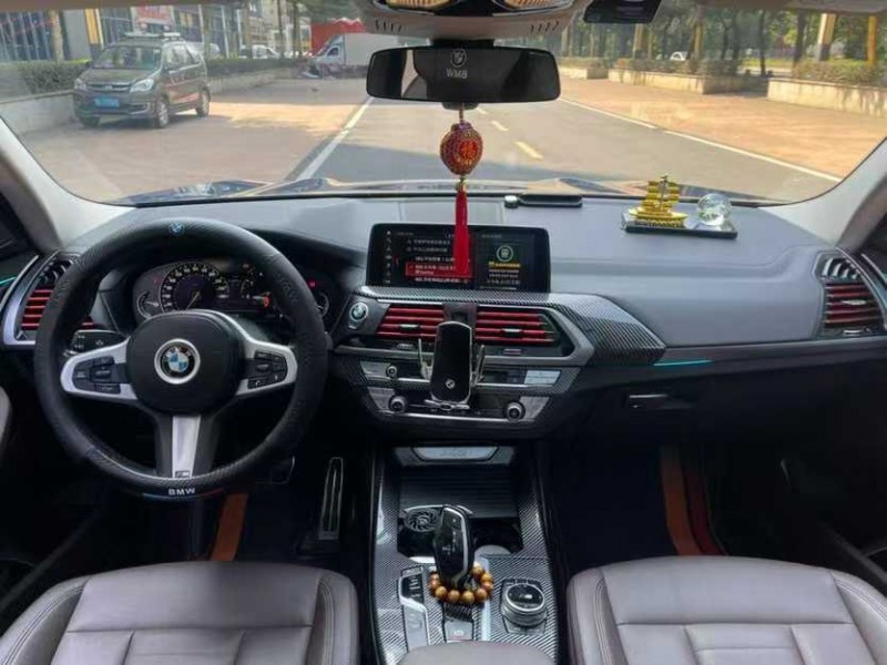 深圳19年宝马X34