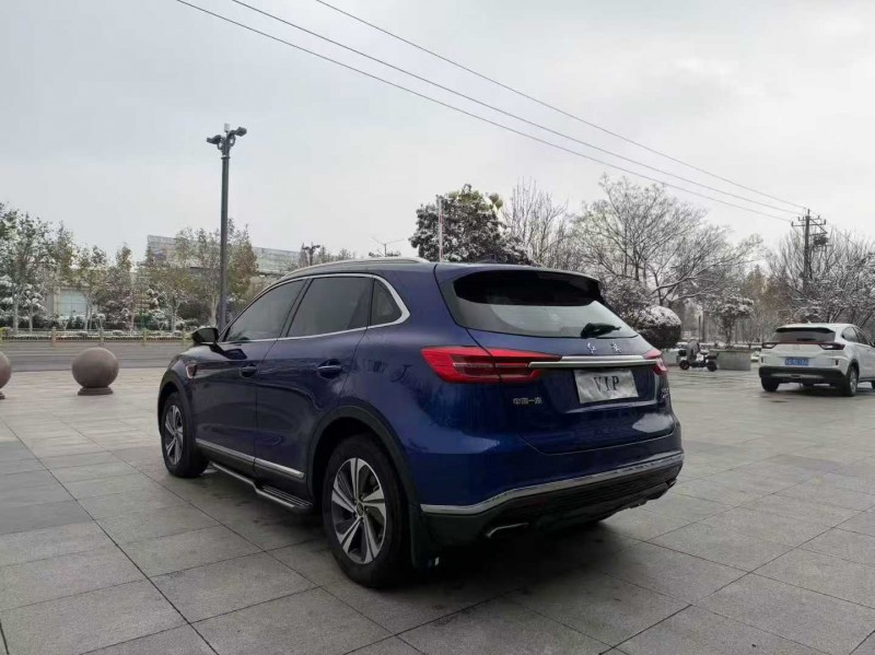 枣庄21年红旗HS57