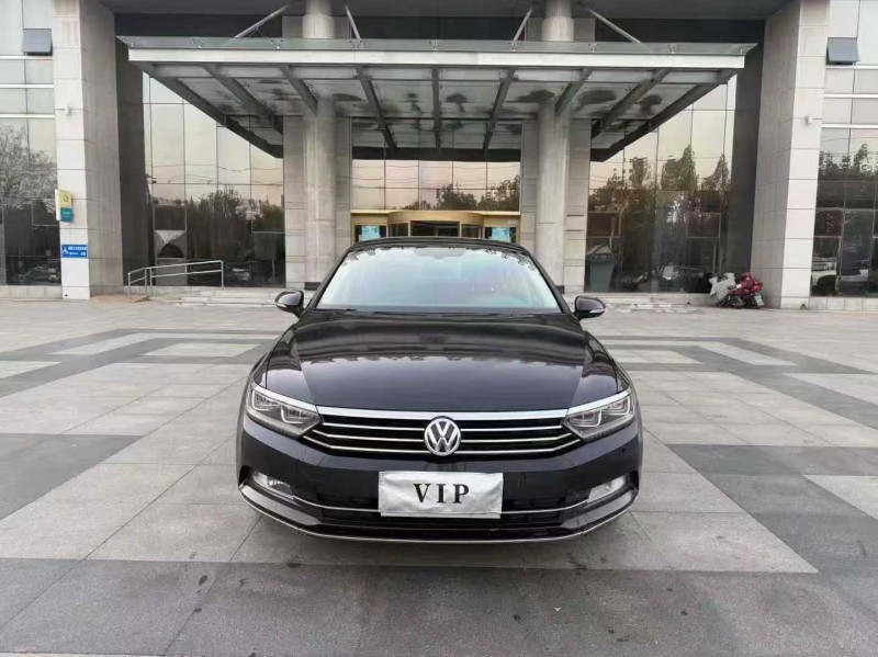 枣庄19年大众迈腾1