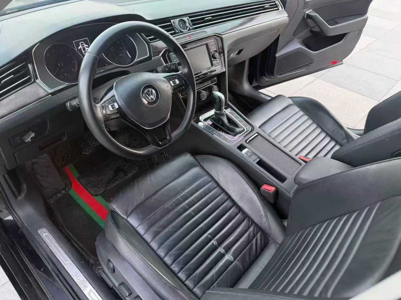 枣庄19年大众迈腾6