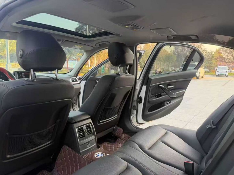 枣庄17年宝马3系6