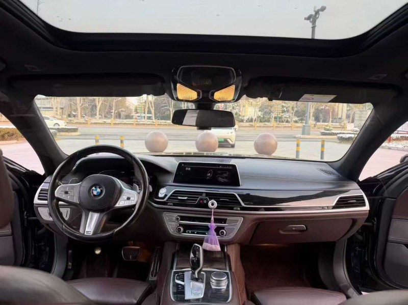 枣庄20年宝马7系5