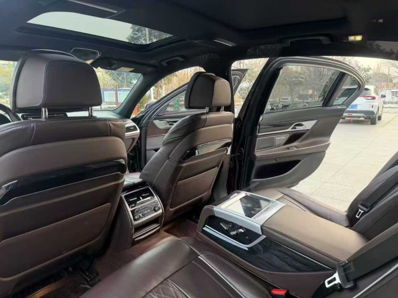 枣庄20年宝马7系6