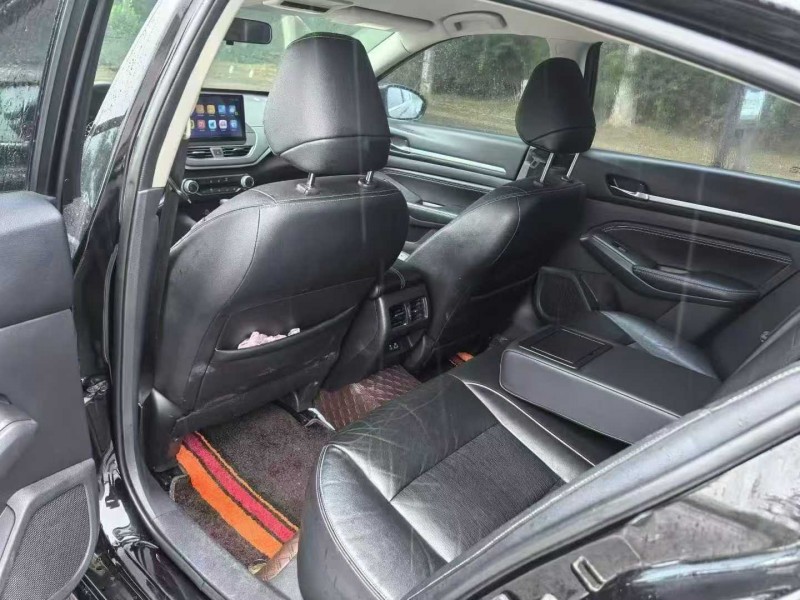 潍坊21年日产天籁6