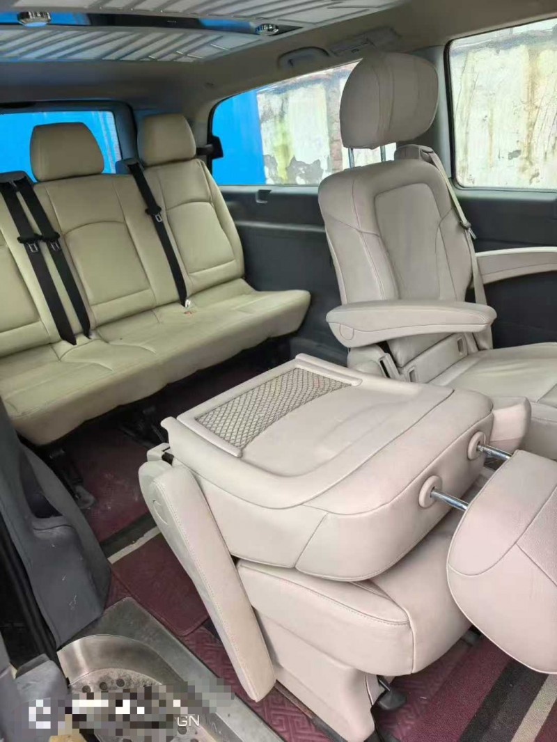 潍坊14年奔驰威霆4