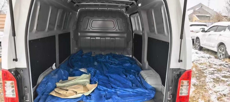 青岛25年开瑞江豚5