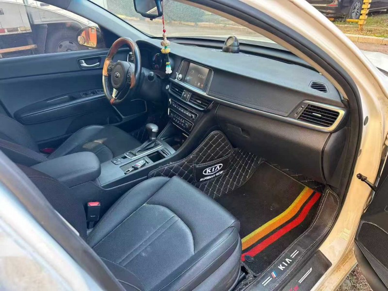 青岛19年起亚K55