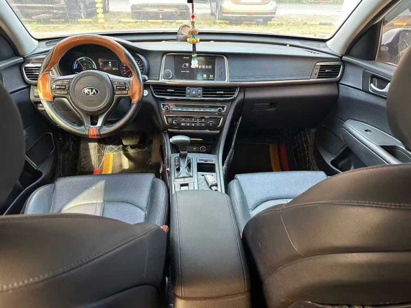 青岛19年起亚K56