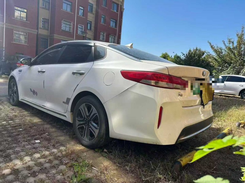 青岛19年起亚K58