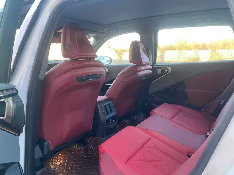 青岛25年宝马X35