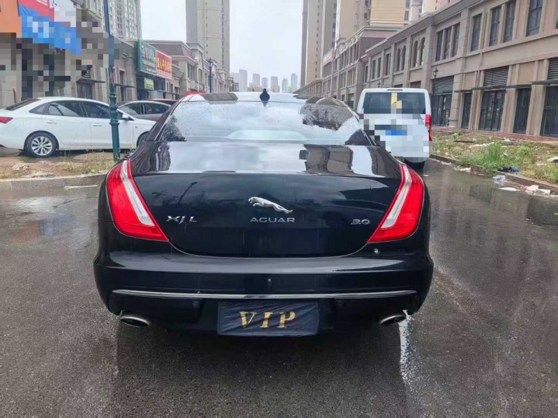 青岛22年捷豹XJL8