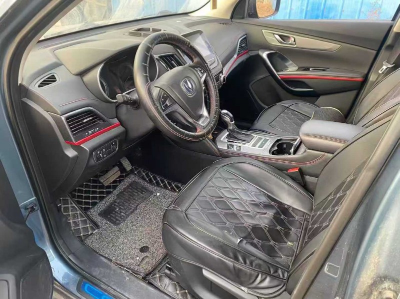 青岛18年长安汽车CS554