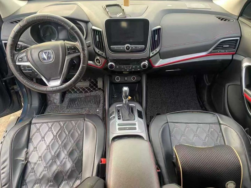 青岛18年长安汽车CS556