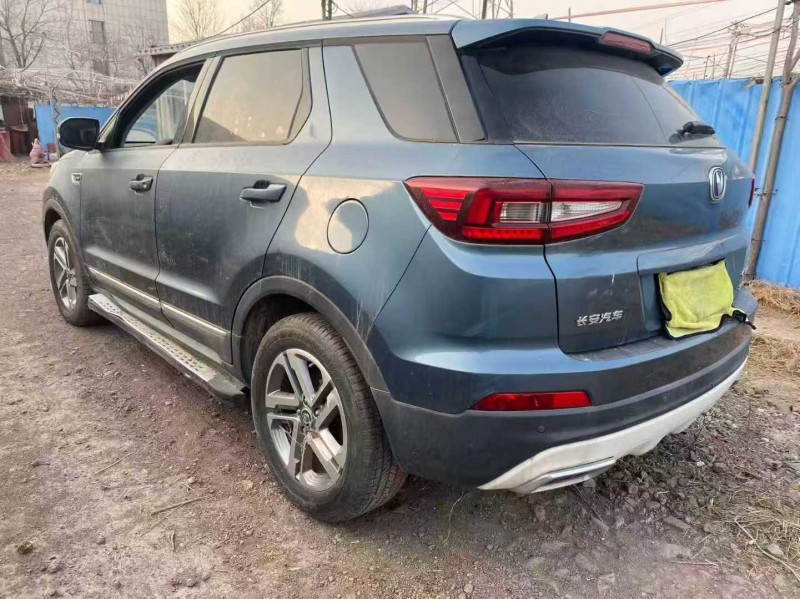 青岛18年长安汽车CS558