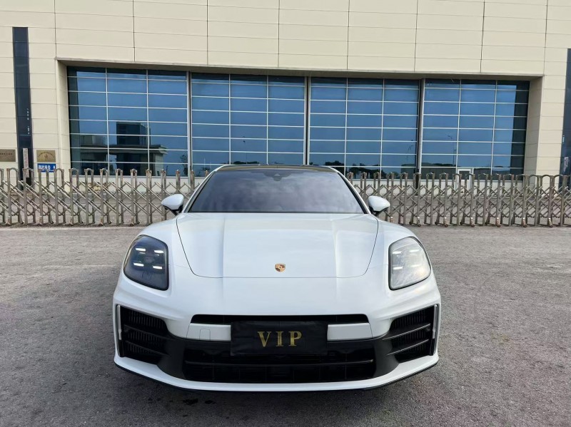盐城25年保时捷帕拉梅拉1