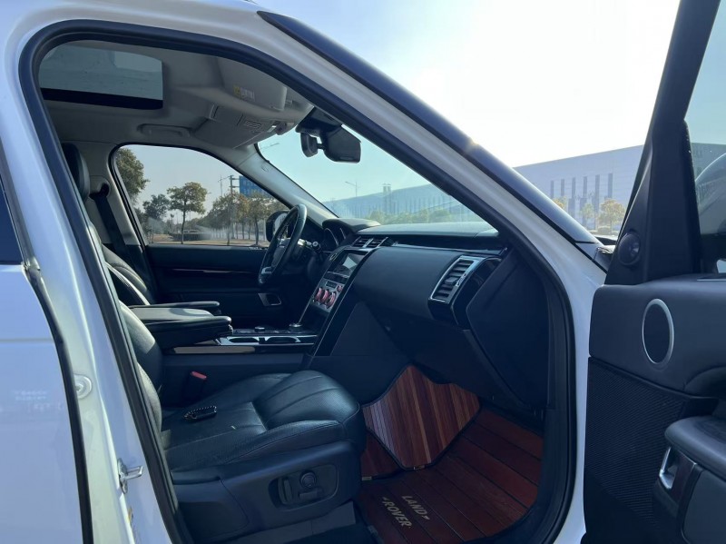 盐城18年路虎发现6