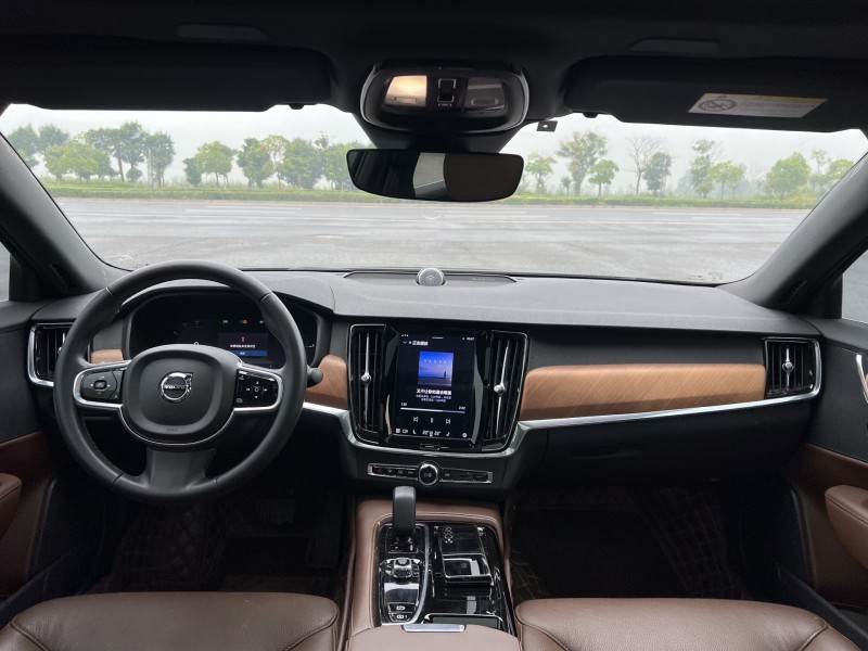 盐城23年沃尔沃S907