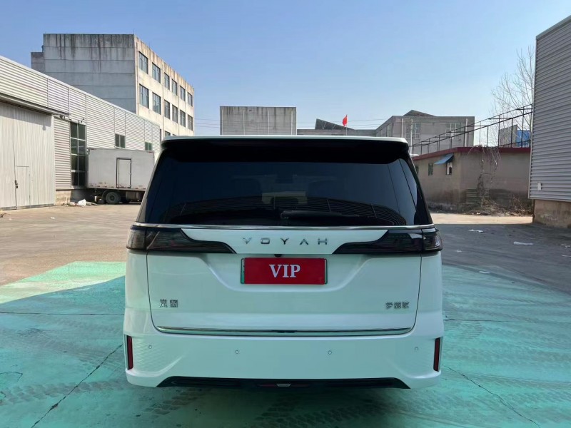 临沂23年岚图汽车梦想家9