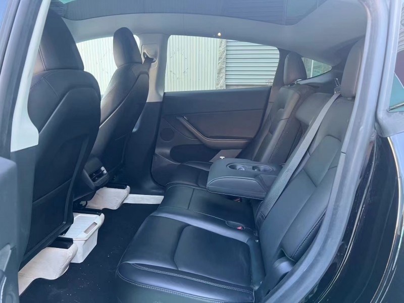 临沂23年特斯拉MODEL Y4