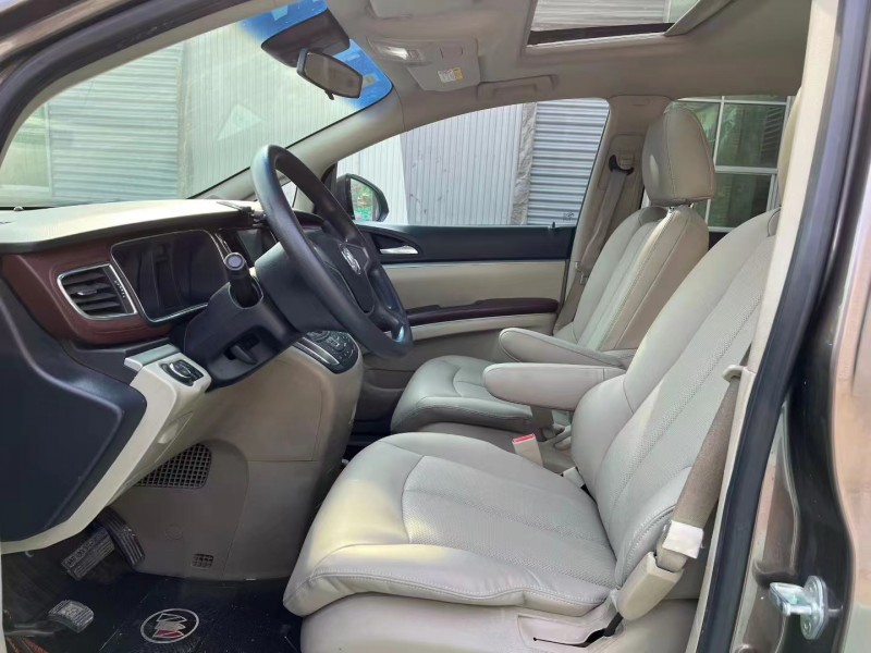 临沂16年别克GL84